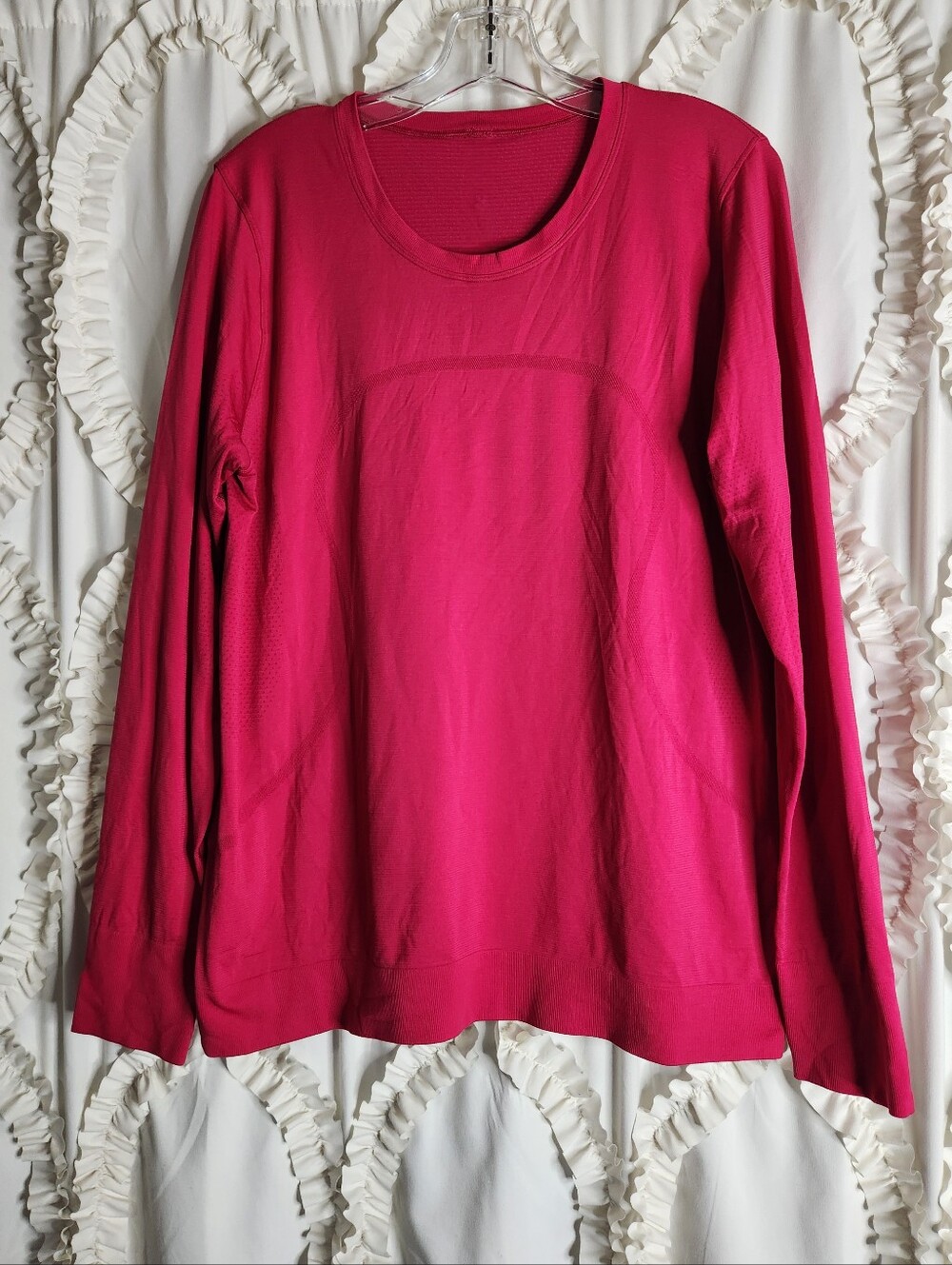 Lululemon Swiftly Tech Long Sleeve Crew Pink Raspberry Sz 10